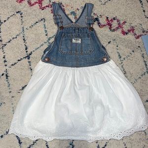 OshKosh - overall skirt - size 5t